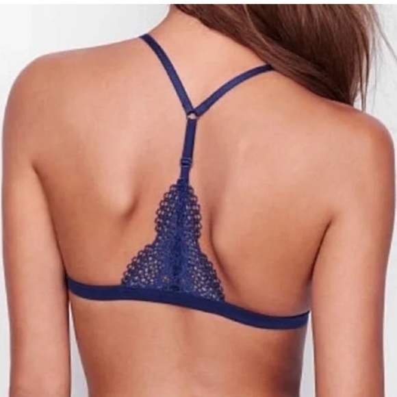 Victoria’s Secret Lace Bralette - Picture 6 of 7